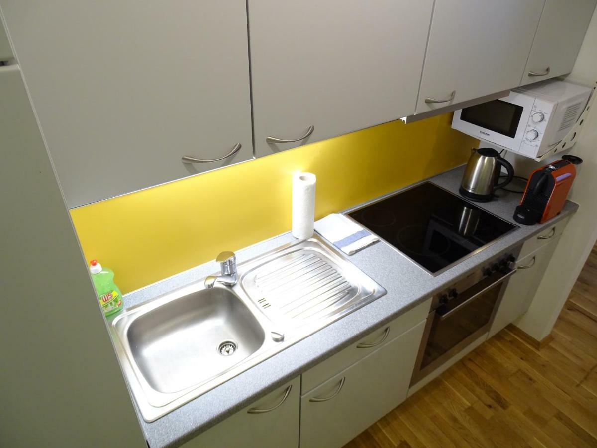 City By Bestchoice - Free Parking - Self Check-In Грац Екстер'єр фото